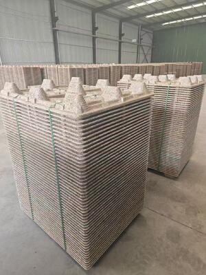 Pallet di legno pressato durevole con tasso di espansione inferiore al 5 percento, adatto per il trasporto a lunga distanza e interno